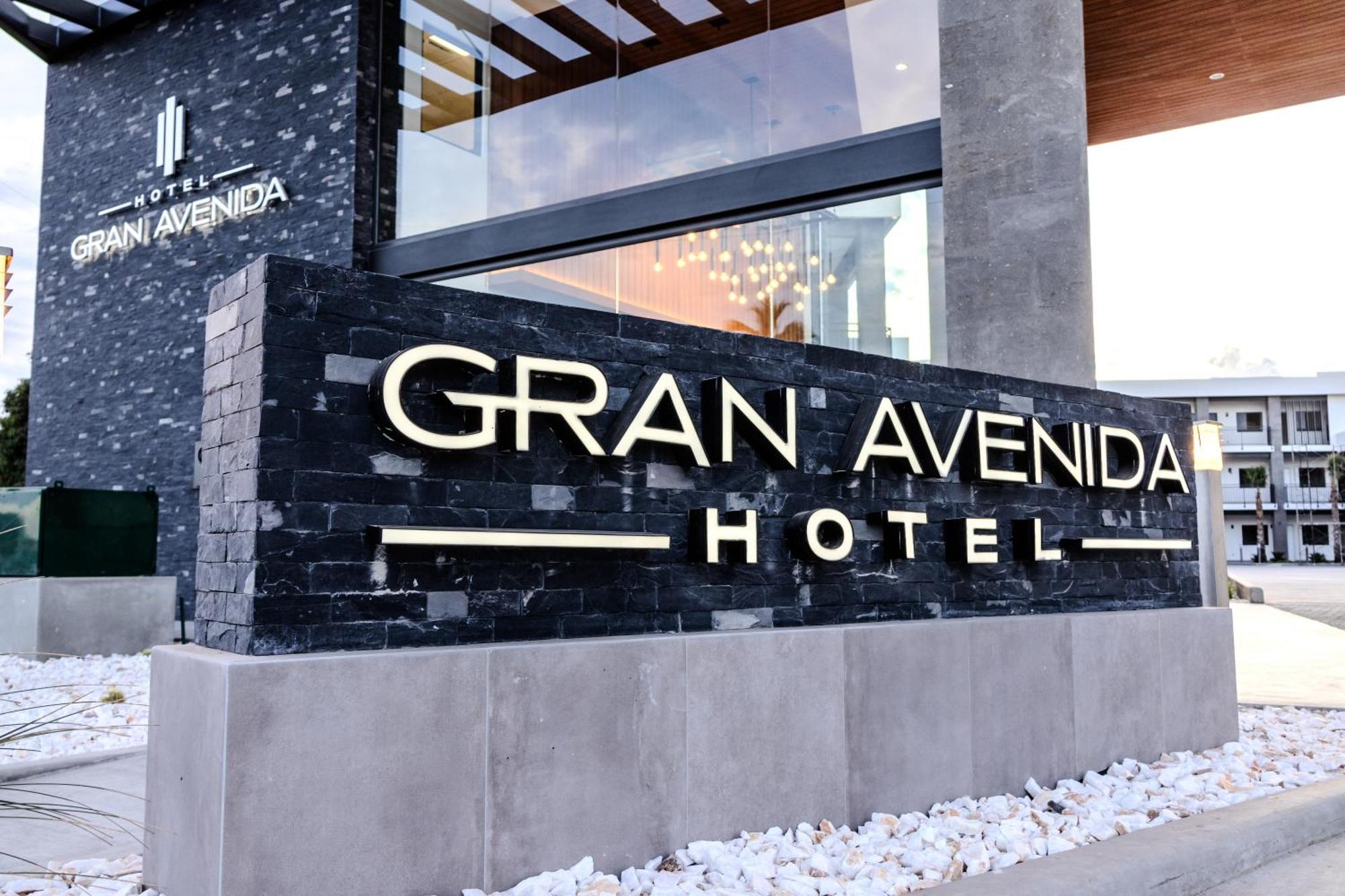 Hotel Gran Avenida, Navojoa Exterior photo